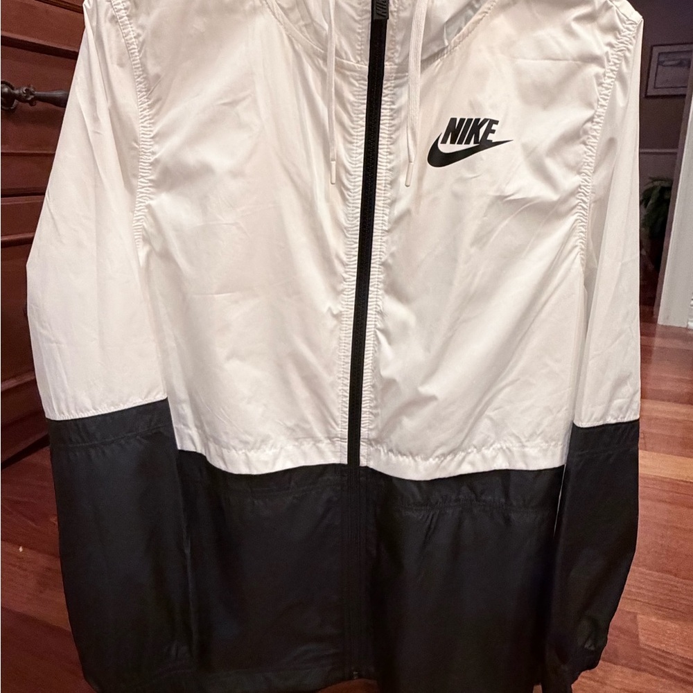 Nike Women's Black and White Windbreaker Jacket